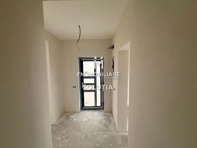 Casă individuală cu 4 camere cu Canalizare în Exterior Vest