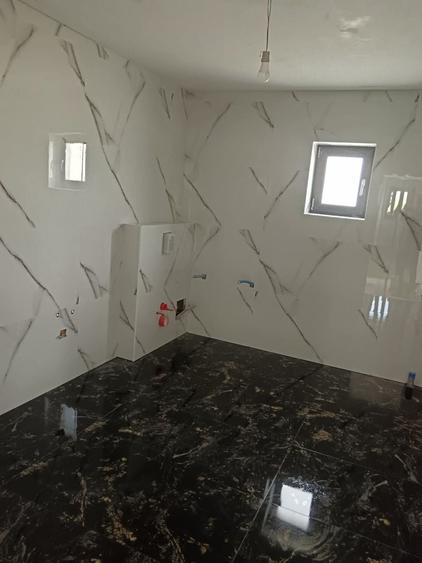 Casă cu 3 camere în Beba Veche