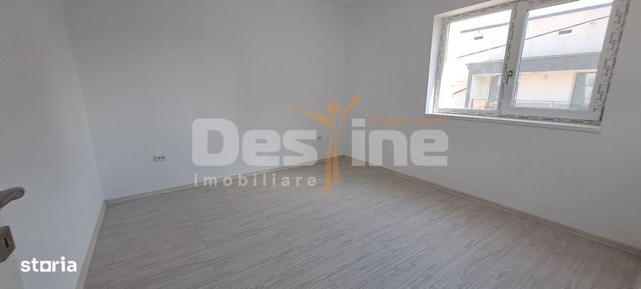 Casă cu 4 camere cu Teren 372 Mp în Rediu