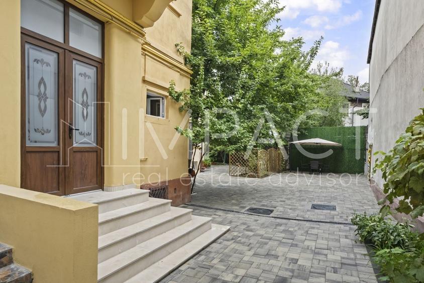 APARTAMENT DEOSEBIT CU 3 CAMERE IN VILA || CURTE - 20