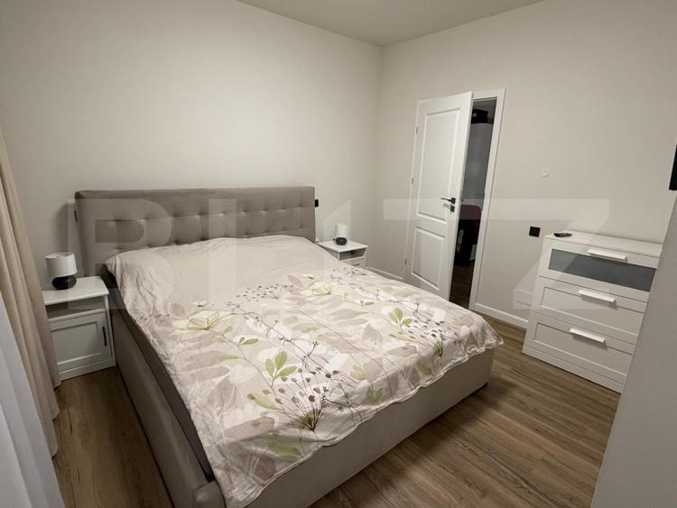 Duplex cu 5 camere cu Canalizare în Florești