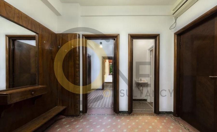Apartament cu 5 camere decomandat, mobilat în Aviatorilor