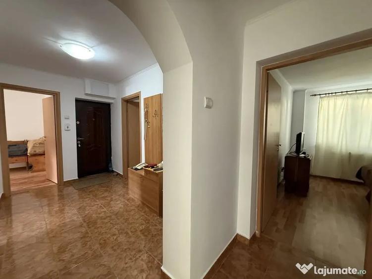 Apartament cu 4 camere decomandat în Ultracentral