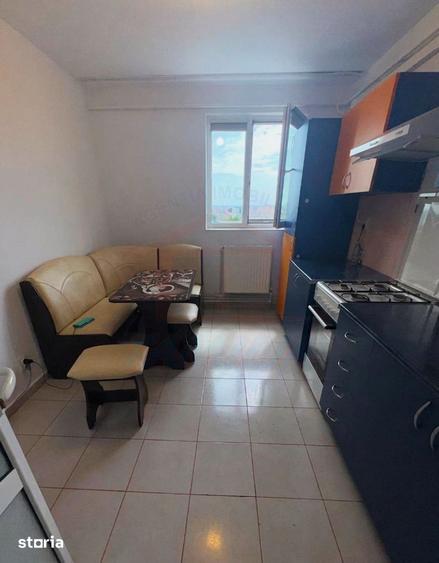 Apartament cu 2 camere, mobilat în Micro 21