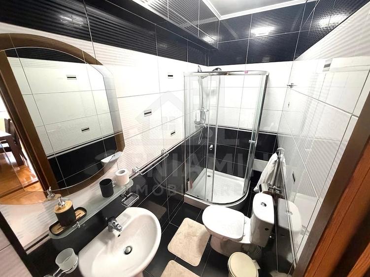 Apartament cu 2 camere decomandat în Central