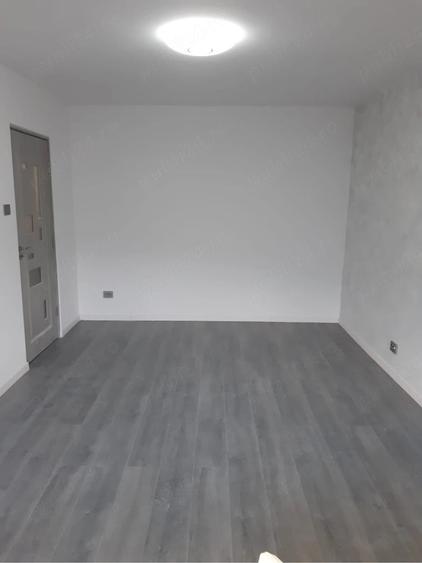 Garsonieră semidecomandată în Central