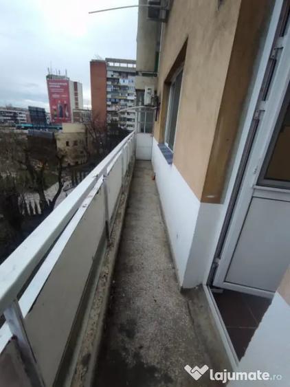 Apartament cu 2 camere decomandat, mobilat în Ultracentral