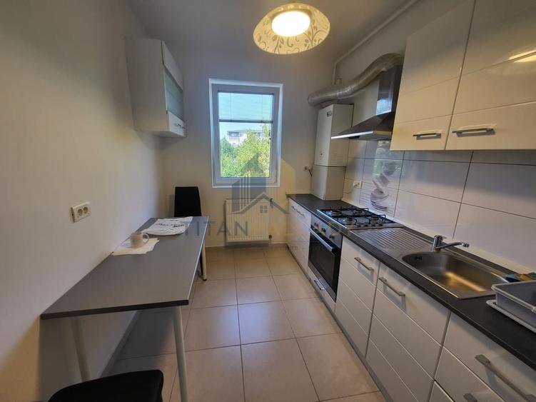 Apartament cu 2 camere decomandat în Theodor Pallady