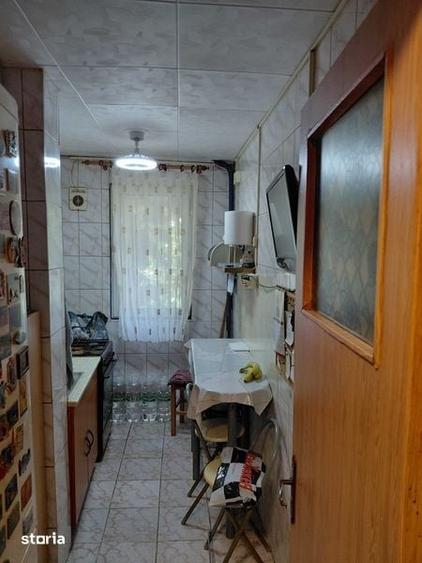 Vand apartament 2 camere Militari - 1