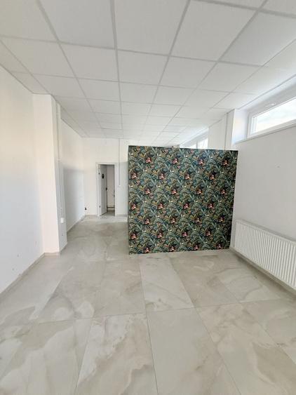 Spațiu comercial, de 120 mp, în Șelimbăr