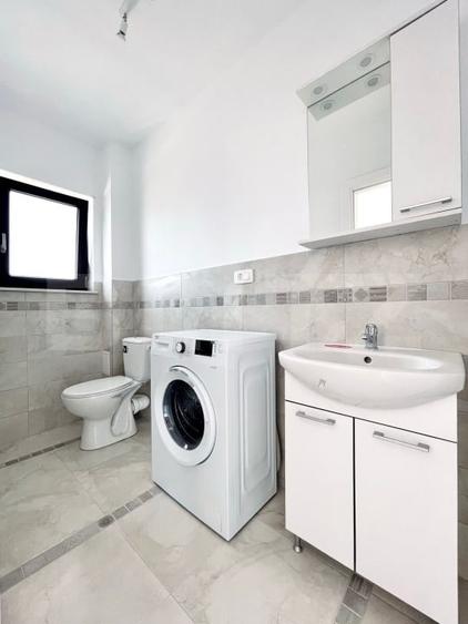 Duplex cu 3 camere cu Canalizare în Periferie