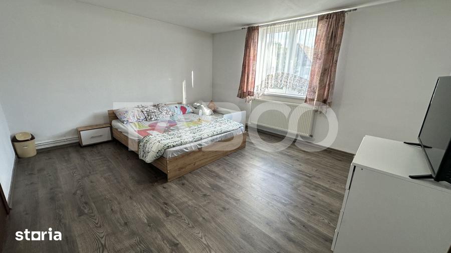 Casa individuala cu intrare de la 2 strazi 4 camere Poplaca Sibiu - 9