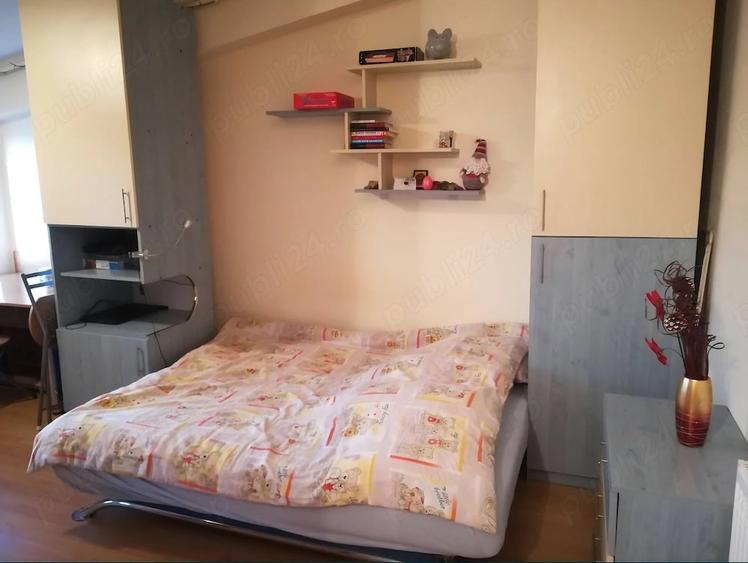 Garsonieră semidecomandată în Central