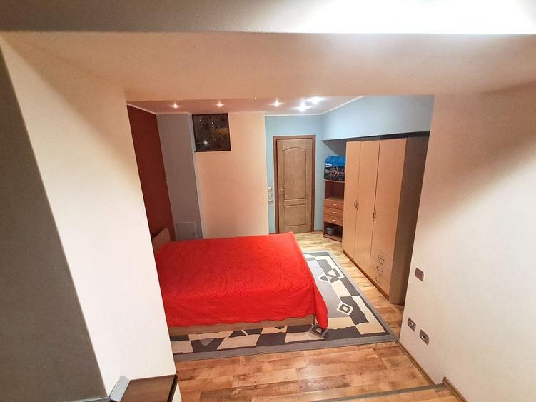 Apartament cu 1 camere, mobilat în P-ța Unirii