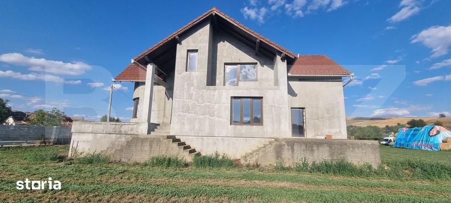 Casa cu 5 camere, 320.47 mp, zona Boldut - 2