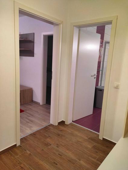Garsonieră decomandată în Avantgarden
