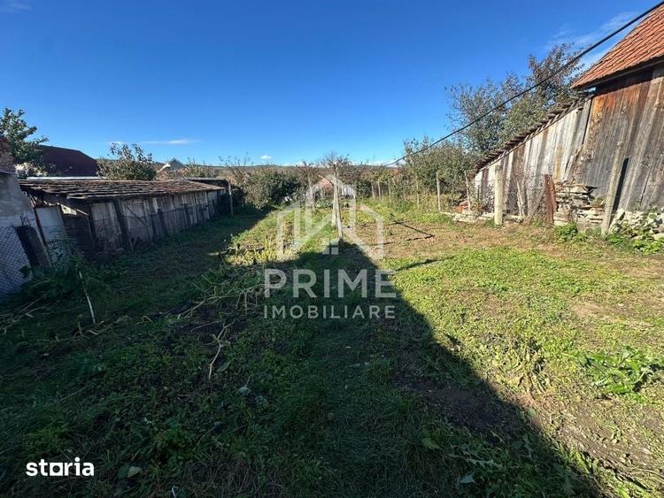 Casă cu 2 camere cu Teren 477 Mp în Central