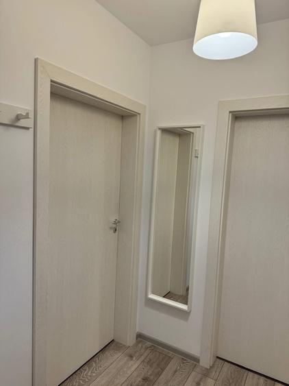 Apartament cu 2 camere decomandat în Titan