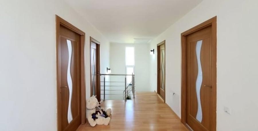 Casă cu 3 camere cu Teren 547 Mp în Central