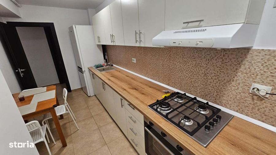 Apartament cu 3 camere în Titan