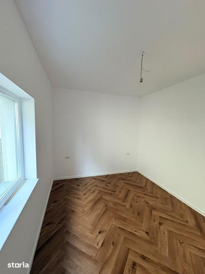 Casă cu 3 camere cu Teren 365 Mp în Sud