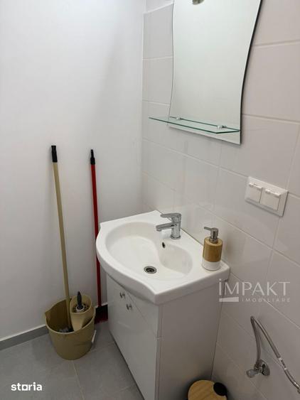 Spațiu comercial, de 60 mp, în Borhanci