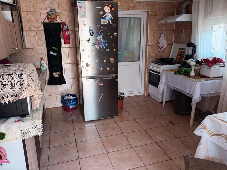 Casă cu 3 camere în Fântânele