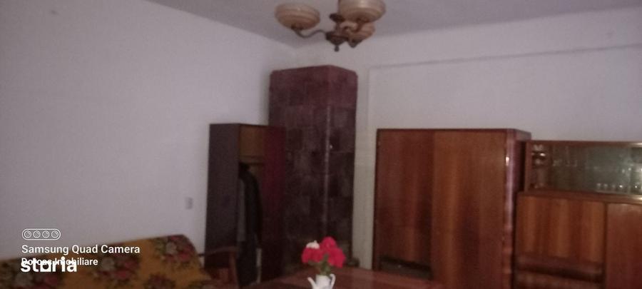 Casă cu 2 camere în Central