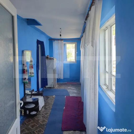 Casă cu 3 camere cu Teren 1700 Mp în Central