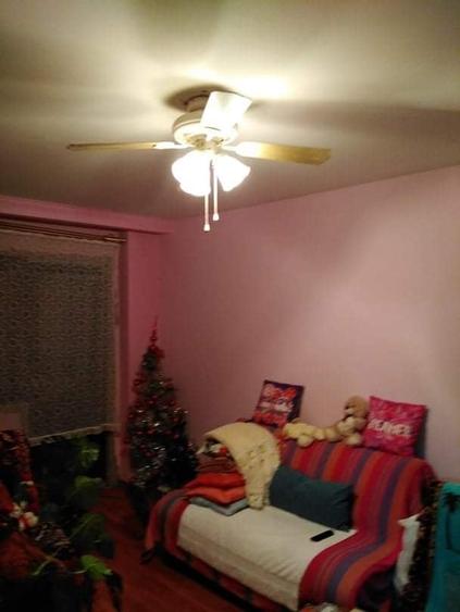 Apartament cu 3 camere decomandat în Drumul Taberei