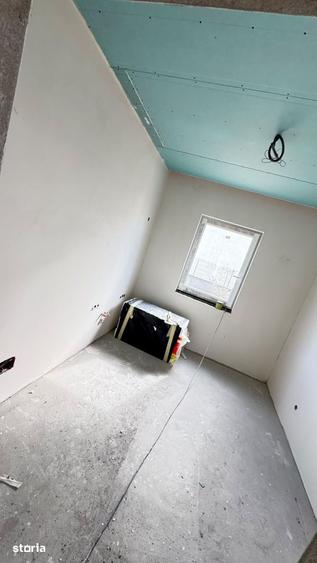 Casă cu 5 camere cu Teren 424 Mp în Cetate