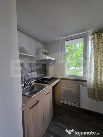Garsonieră în Micro 40