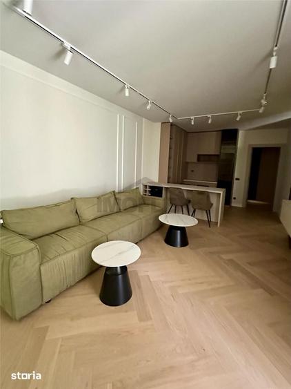 Apartament cu 4 camere în Central
