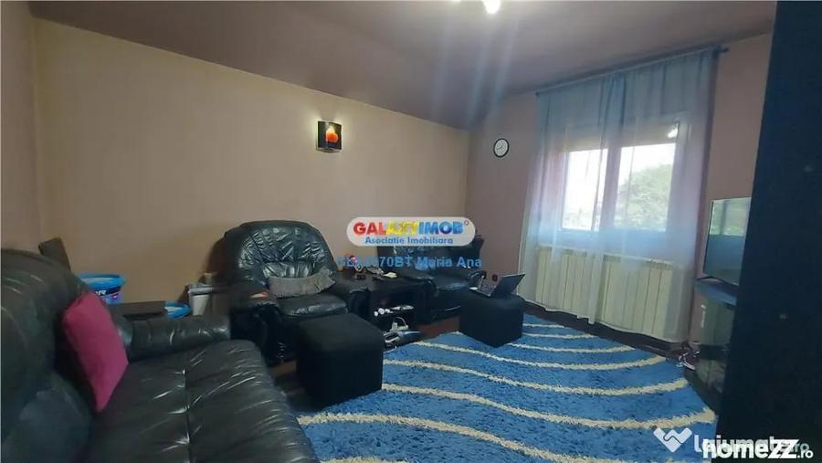 Casă cu 4 camere cu Teren 500 Mp în Central