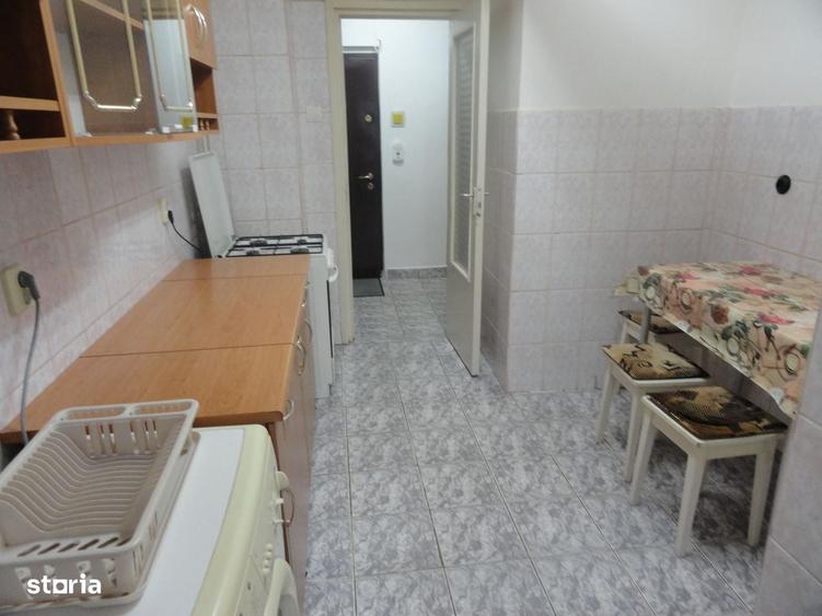 Apartament cu 4 camere în Central