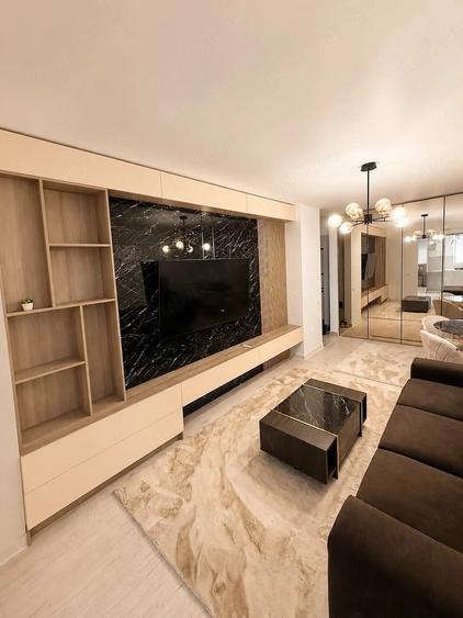 Apartament cu 2 camere decomandat în Central