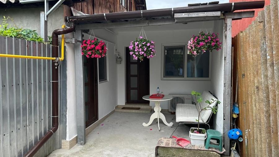 Casă cu 3 camere cu Teren 148 Mp în Fundeni