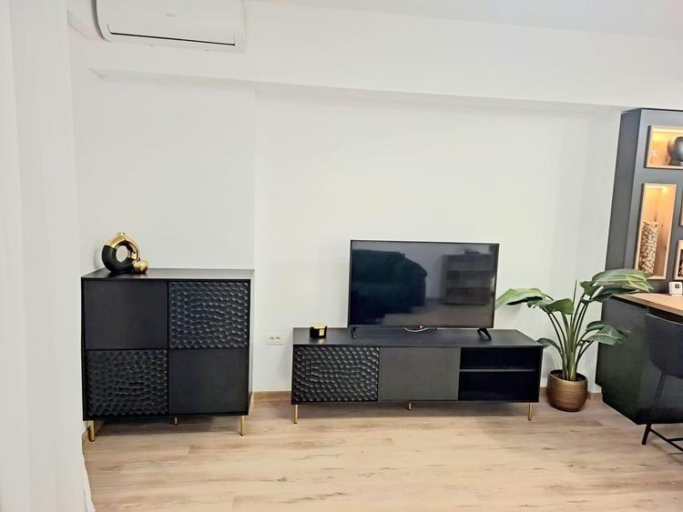 Apartament cu 2 camere decomandat, mobilat în Tomis Nord
