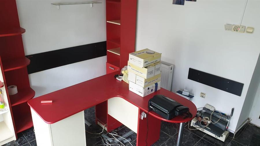 Spațiu comercial, de 14 mp, în Barieră