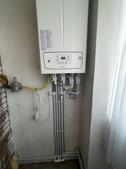 Apartament cu 2 camere decomandat în Ultracentral