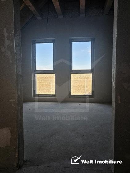 Casă individuală cu 5 camere cu Garaj în Sălicea
