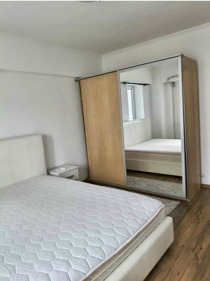 Apartament cu 2 camere decomandat în P-ța Unirii