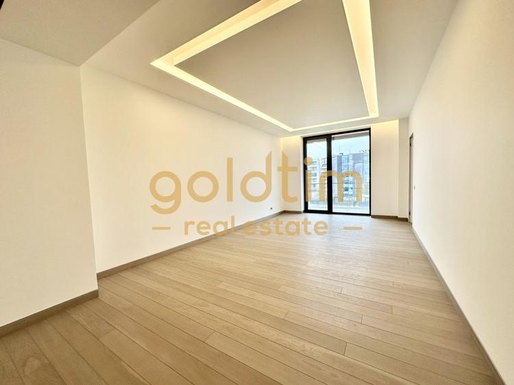 Apartament cu 5 camere decomandat, mobilat în Arcul de Triumf