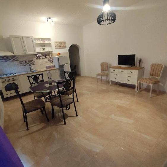 Apartament cu 2 camere decomandat în Nord