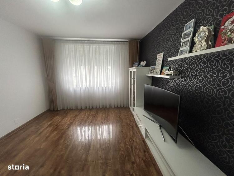 Apartament cu 3 camere în Precista