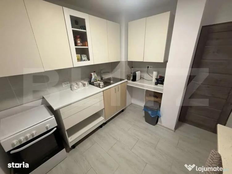 Apartament cu 5 camere decomandat în Micro 3
