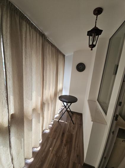 Apartament cu 2 camere nedecomandat în Central