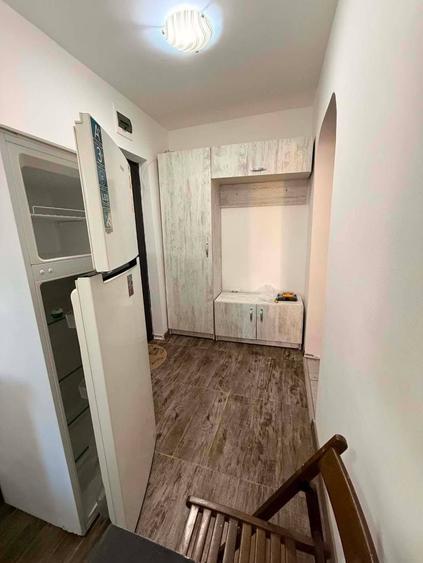 Apartament cu 2 camere decomandat în Exterior Vest