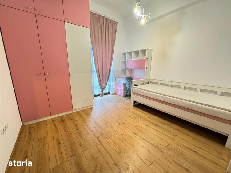 Apartament cu 4 camere în Central