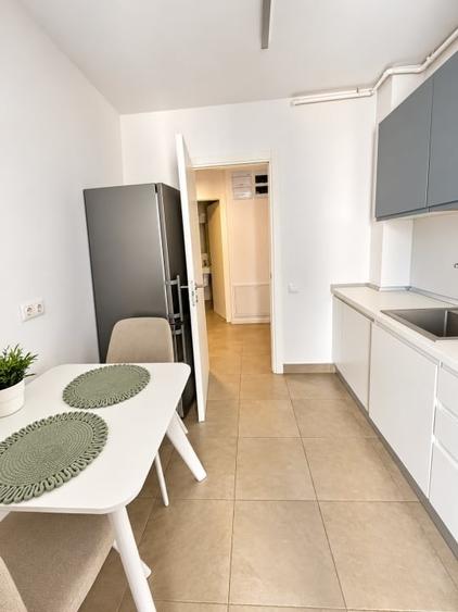 Apartament cu 2 camere decomandat, mobilat în Pipera